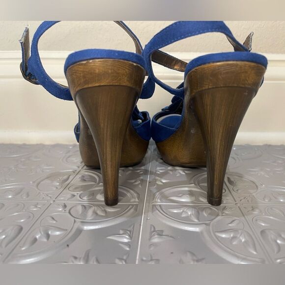 NEW Candie’s blue suede t strap heels size 7 - Picture 7 of 7